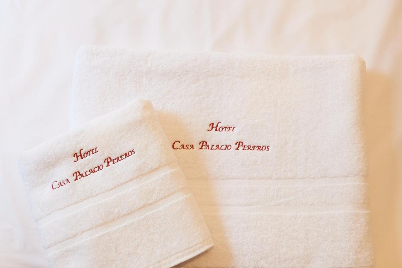 Hotel Casa Palacio Pereros Caceres Luaran gambar